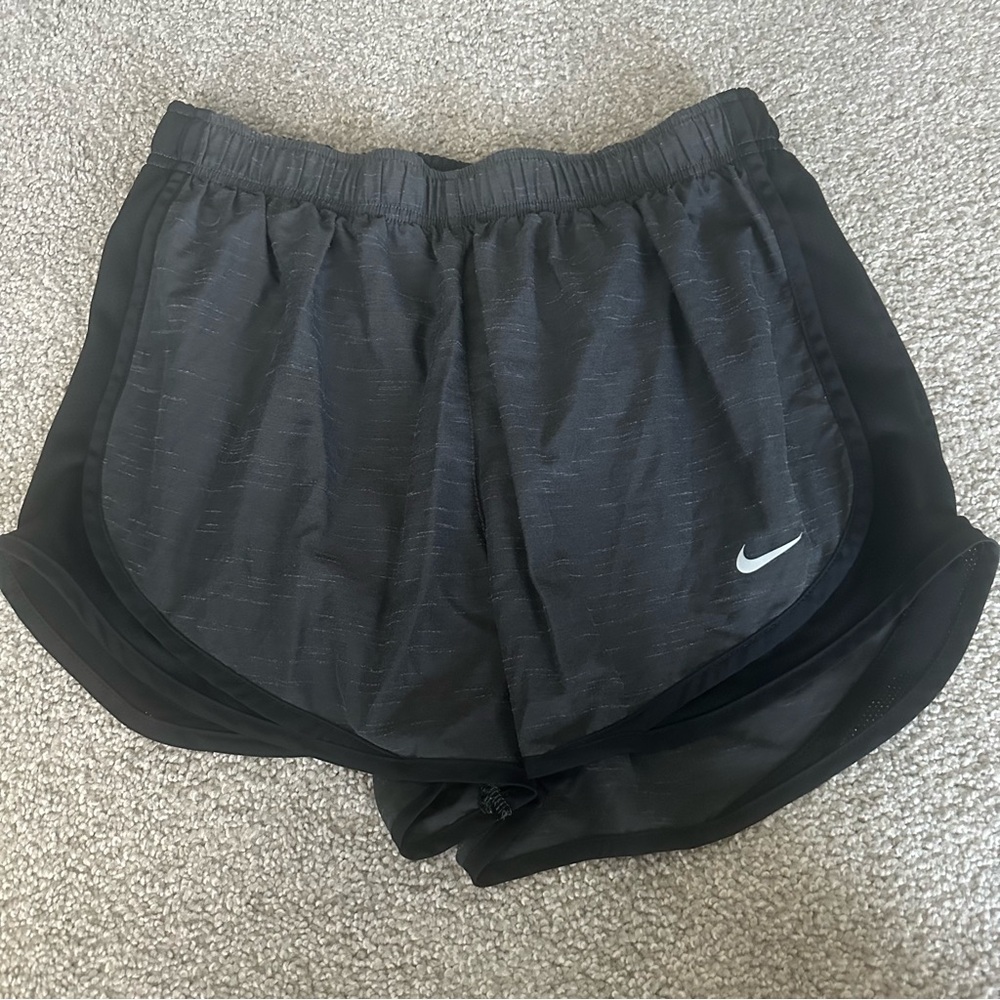 Nike Women's Dri-FIT Tempo Mid-Rise Brief-Lined Running Shorts
